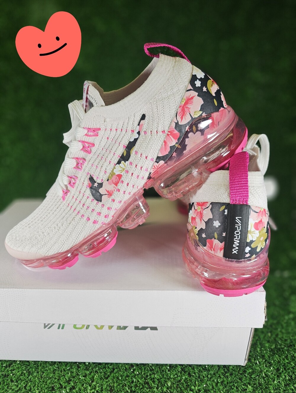 Nike Vapormax Women’s White & Pink Floral Air Sneakers 🩷 - Picture 5 of 9